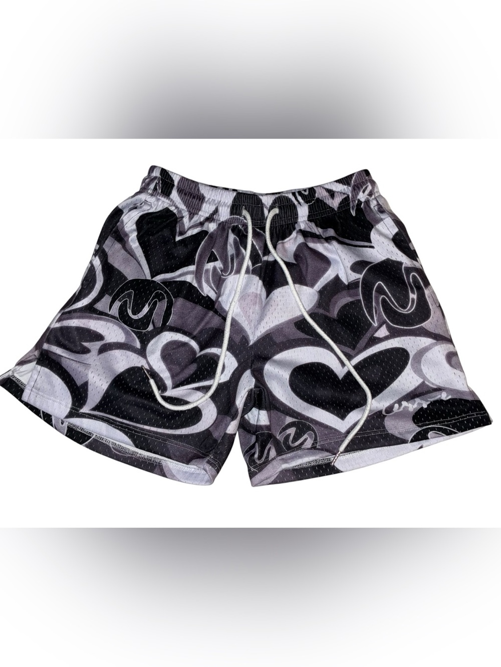 EUC ROMWE Mens Heart Print Mesh Shorts Small Lounge Sports Athleisure Lounge
